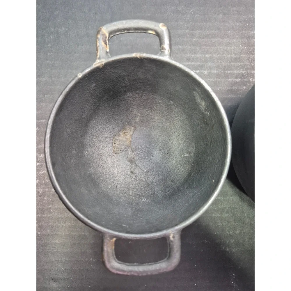 Vintage Miniature Cast Iron Cauldron Pots with 1 Lid LE Logo 3 Footed Set of 2